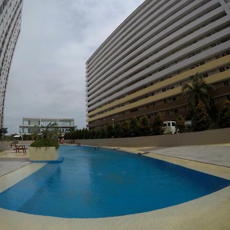Cozy Studio Near Beaches With Netflix And Pool Lapu-Lapu City Exterior photo